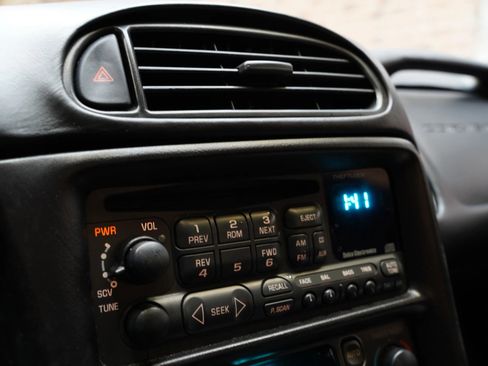 Used 2002 Chevrolet Corvette Z06 w/ Memory Pkg RWD image 51