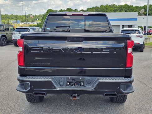 Used 2021 Chevrolet Silverado 1500 LT Trail Boss w/ Convenience Package II AWD/4WD image 11