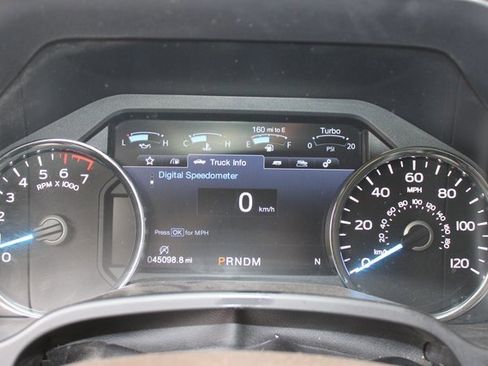 Used 2019 Ford F150 Lariat image 10