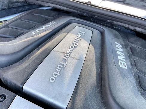 Used 2019 BMW X6 xDrive50i w/ M Sport Package image 33