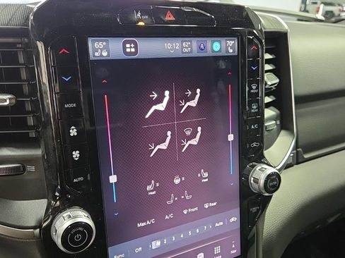 New 2026 RAM 1500 4x4 Crew Cab image 21
