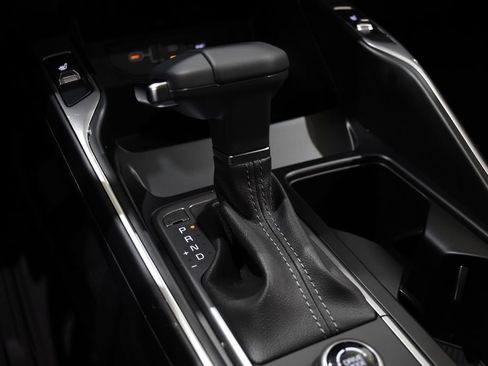 New 2026 Kia Sorento S w/ S Panoramic Sunroof Package image 22