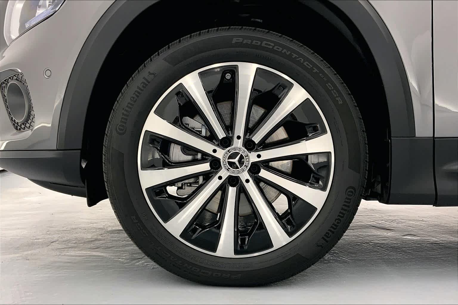 Certified 2023 Mercedes-Benz GLB 250 image 10