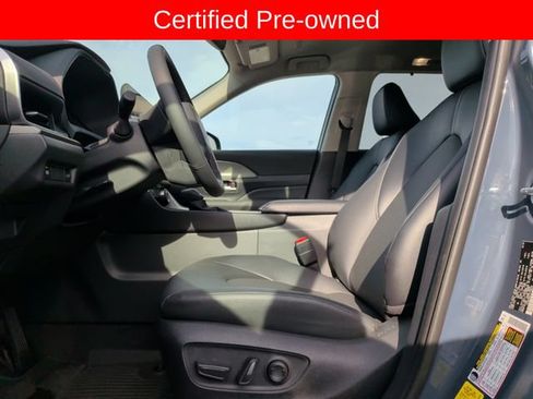 Certified 2026 Toyota Grand Highlander AWD image 11