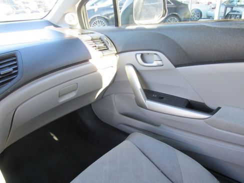 Used 2012 Honda Civic LX image 21