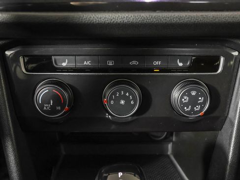 Certified 2024 Volkswagen Tiguan Wolfsburg Edition image 32