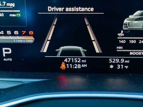 Used 2020 Audi S6 Premium Plus w/ S Sport Package image 42