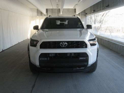 New 2025 Toyota 4Runner TRD Off-Road Premium image 4