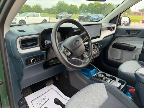 Used 2025 Ford Maverick XLT FWD image 16