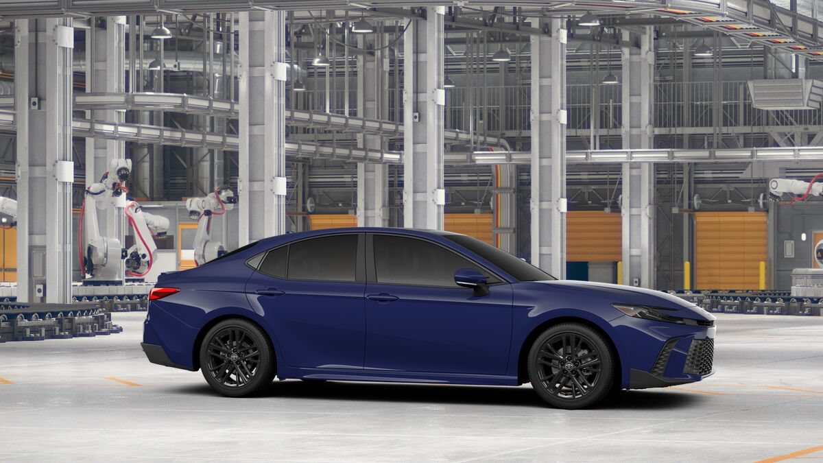 New 2026 Toyota Camry SE FWD image 13