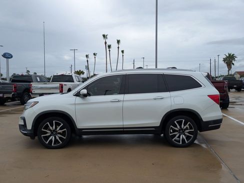 Used 2021 Honda Pilot Touring image 9