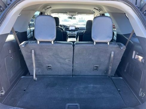 Used 2020 Ford Explorer XLT w/ Equipment Group 202A image 36