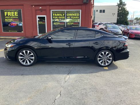 Used 2021 Nissan Maxima Platinum w/ Sport Mat Group FWD image 7