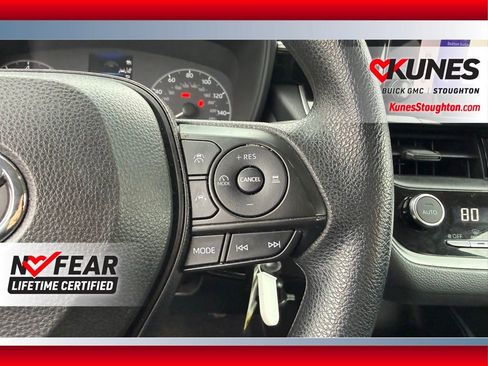 Used 2023 Toyota Corolla LE image 27