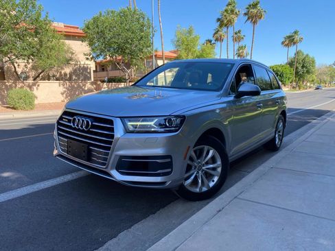 Used 2019 Audi Q7 3.0T Premium w/ Convenience Package AWD/4WD image 8