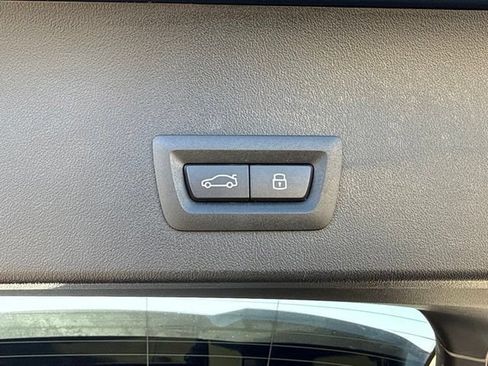Used 2026 BMW X3 xDrive30i w/ Premium Package AWD/4WD image 17