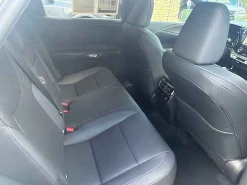 Used 2023 Lexus RX 350 Premium w/ Cold Area Package AWD/4WD image 33