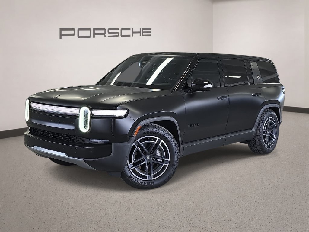 Used 2025 Rivian R1S Adventure Dual AWD/4WD image 1