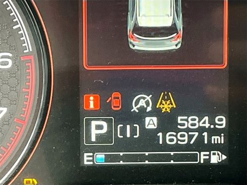 Used 2024 Subaru Forester Sport image 12