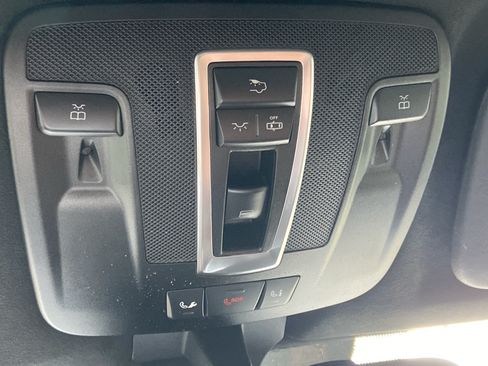 Used 2016 Mercedes-Benz G 63 AMG 4MATIC image 37