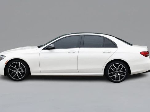 Certified 2022 Mercedes-Benz E 350 4MATIC Sedan image 8