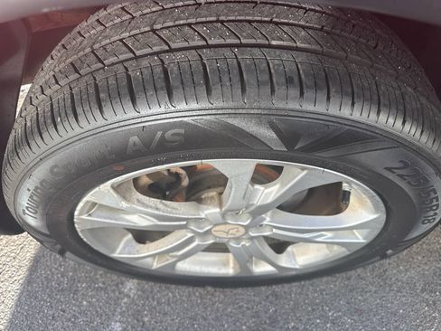 Used 2015 Mitsubishi Outlander SE image 12