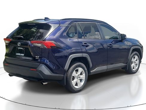 Used 2019 Toyota RAV4 XLE w/ Convenience Package AWD/4WD image 6