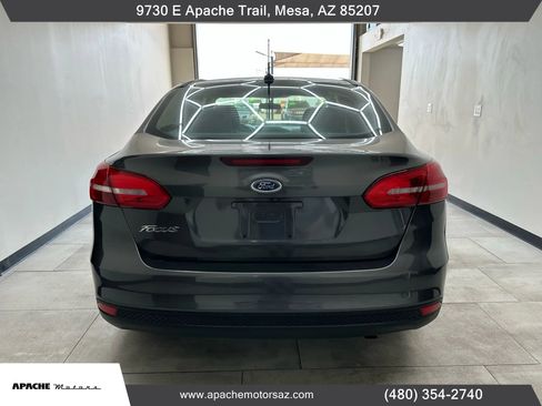 Used 2016 Ford Focus SE image 9