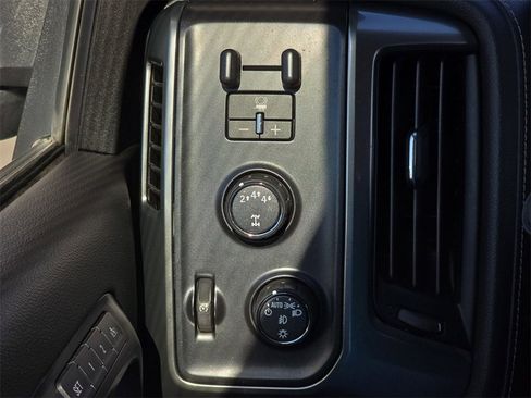 Used 2019 Chevrolet Silverado 3500 LTZ w/ Duramax Plus Package image 23