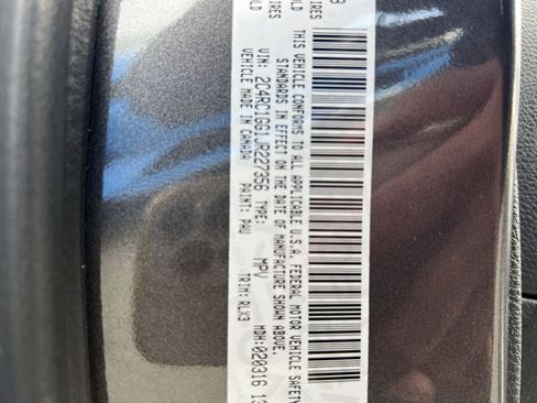 Used 2018 Chrysler Pacifica Limited w/ S Appearance Package image 29