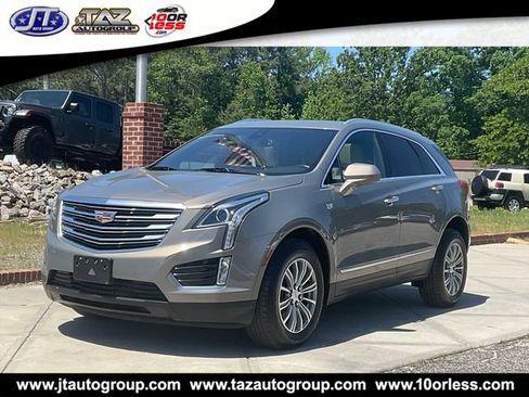 Used 2018 Cadillac XT5 Luxury w/ Driver Awareness Package AWD/4WD image 3