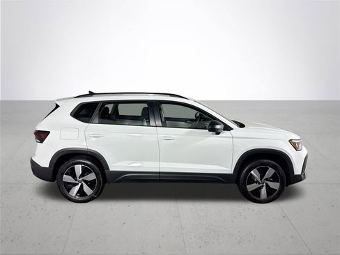 New 2025 Volkswagen Taos S image 5
