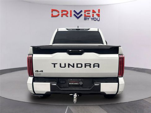 Used 2024 Toyota Tundra Platinum AWD/4WD image 5