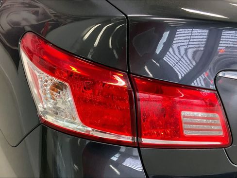 Used 2011 Lexus ES 350 image 31