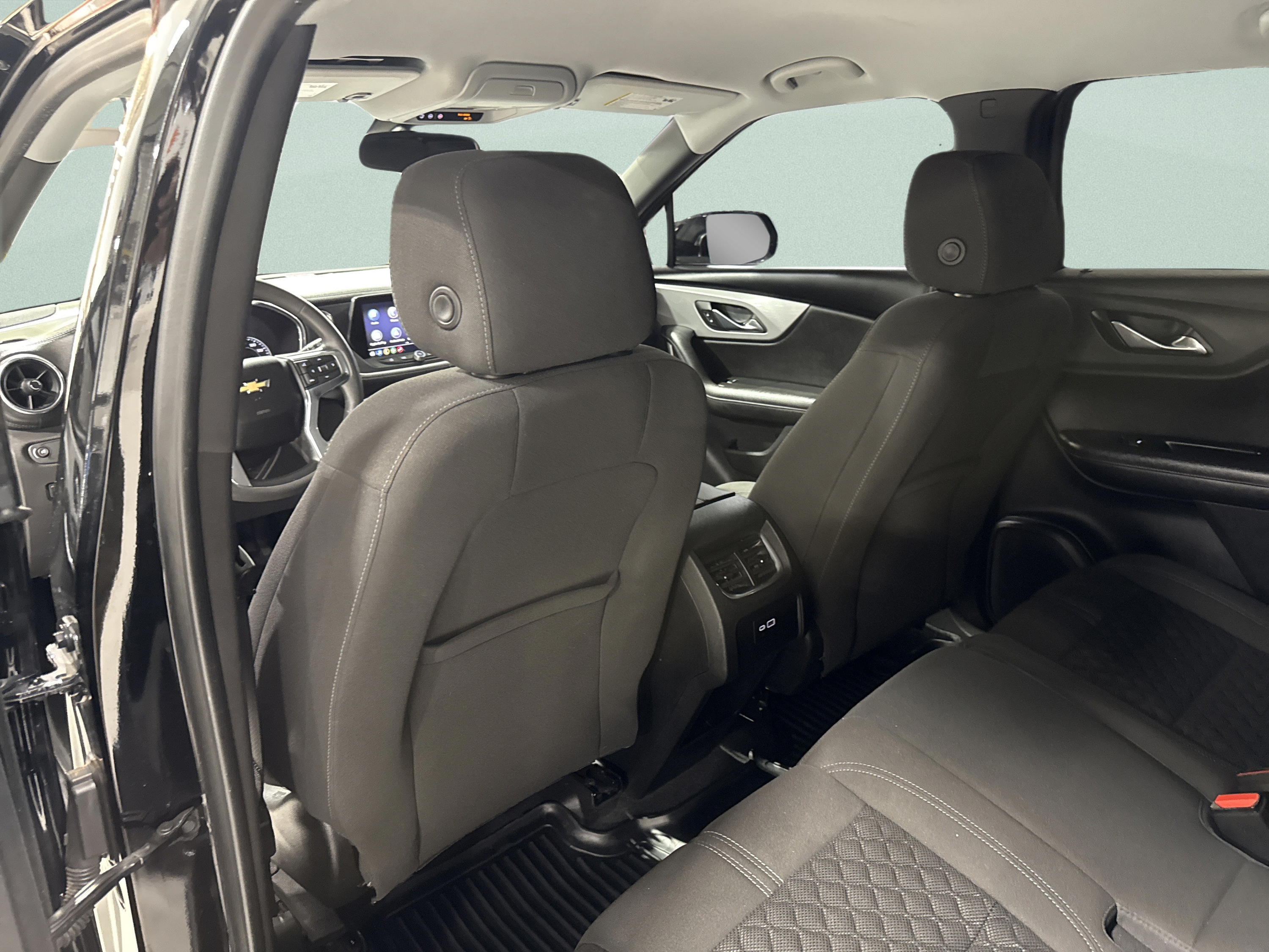 Used 2021 Chevrolet Blazer LT FWD image 26