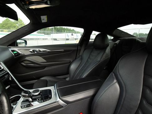 Used 2019 BMW M850i xDrive Coupe w/ Comfort Seating Package image 18