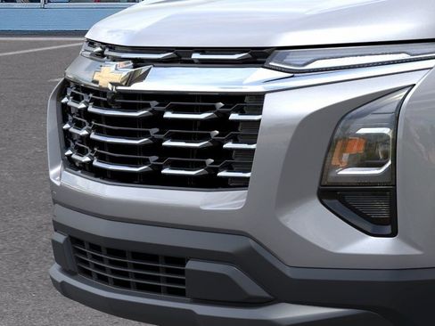 New 2026 Chevrolet Equinox LT AWD/4WD image 13