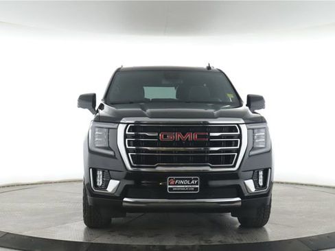 Used 2023 GMC Yukon SLT w/ SLT Premium Package AWD/4WD image 12