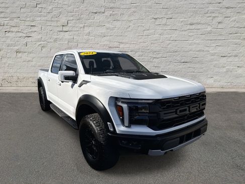 Used 2024 Ford F150 Raptor image 3