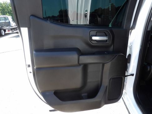 Used 2024 GMC Sierra 1500 Pro w/ Pro Value Package AWD/4WD image 28