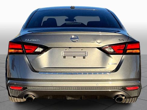 Used 2022 Nissan Altima 2.0 SR image 4