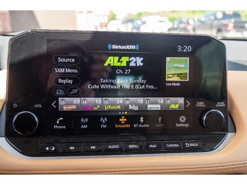 Used 2023 Nissan Rogue Platinum w/ Platinum Premium Package AWD/4WD image 29