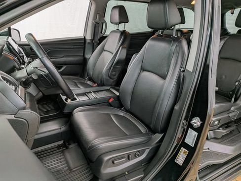 Used 2024 Honda Odyssey EX-L image 11