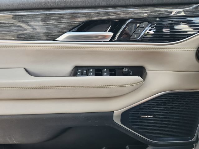 Used 2022 Jeep Wagoneer Series III w/ Flexible Seating Group RWD image 23
