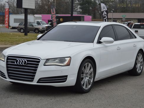 Used 2011 Audi A8 L 4.2 image 1