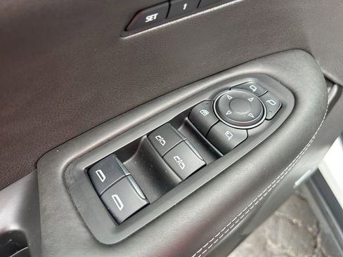 Used 2024 Cadillac XT6 Sport w/ Platinum Package image 23