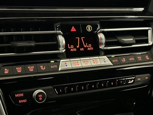 New 2026 BMW 840i Convertible image 23