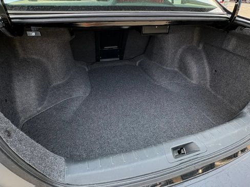 Used 2011 Honda Accord EX-L image 34