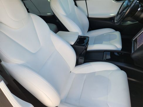 Used 2019 Tesla Model S AWD image 21