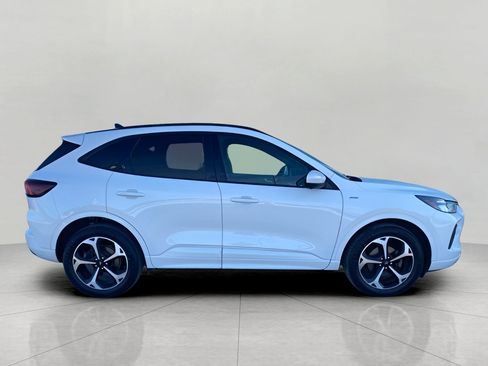 Used 2023 Ford Escape ST-Line Select w/ Tech Pack #2 image 4